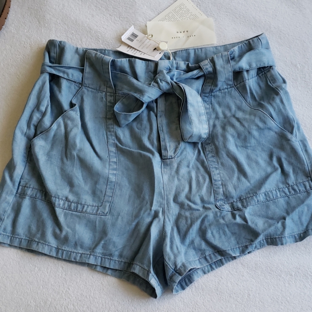 NWT Soft Joie Chambray Shorts